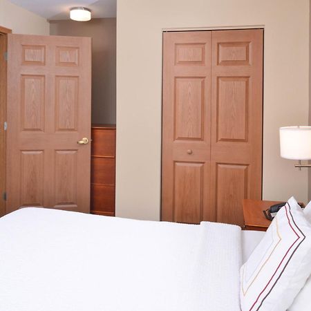 Candlewood Suites St Louis St Charles By Ihg Saint Charles Exterior foto